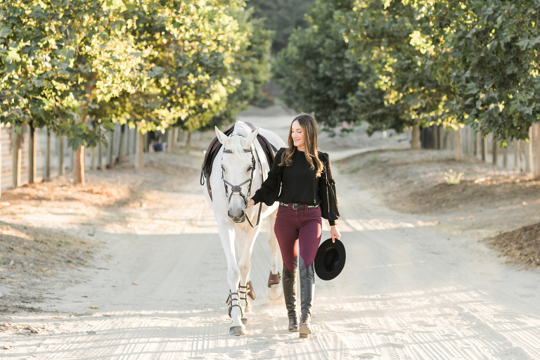 Oak Park Equestrian Session with Elizabeth Hay Photography