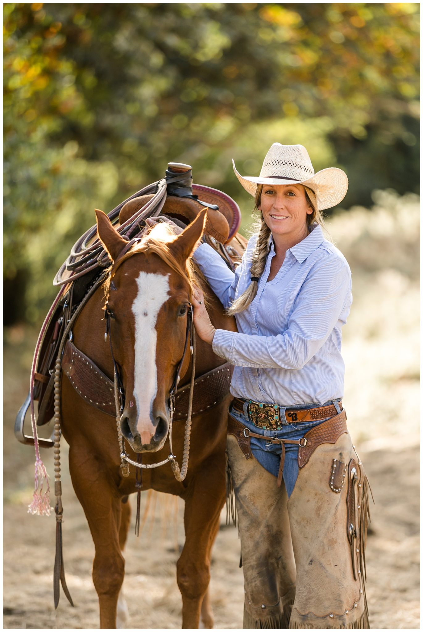 Art Of The Cowgirl Sale Horse Elizabeth Hay Photography   Riding 106 1371x2048 