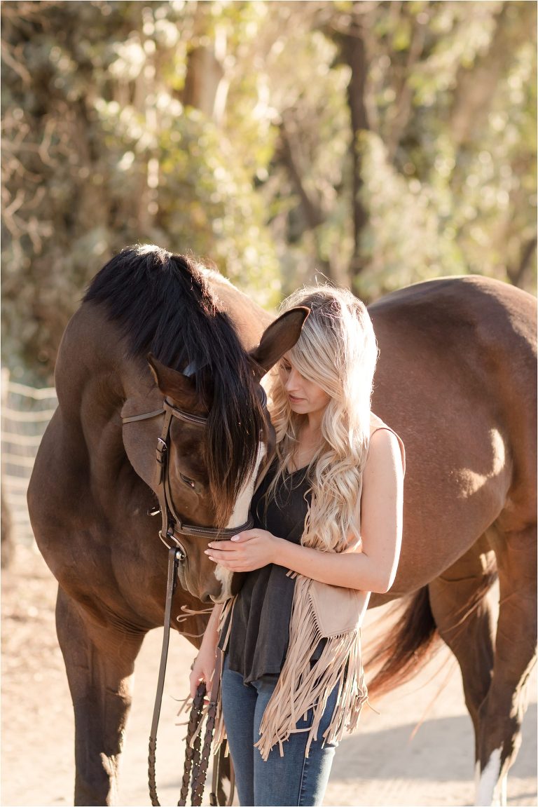 San Luis Equine Photography session in San Luis Obispo, California by Elizabeth Hay Photography with horse and girl snuggling. 