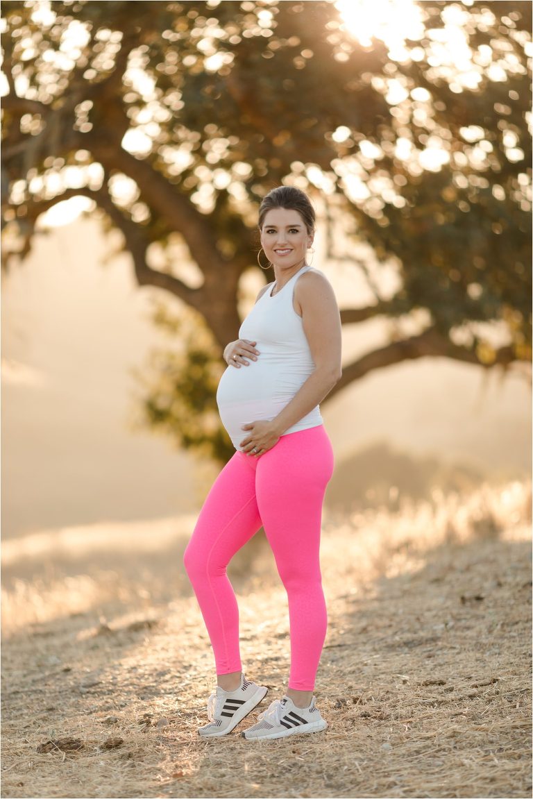 Style Me Lauren blogger pregnant with baby girl by Elizabeth Hay Photography