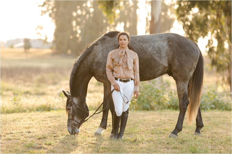 Nipomo Equestrian Photography session with Taylor and her grey show jumper Yonder by California Equine Photographer Elizabeth Hay Photography.