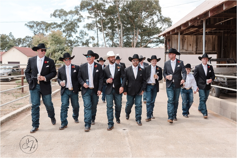 groom and groomsmen before Morro Bay Ranch wedding by Elizabeth Hay Photography