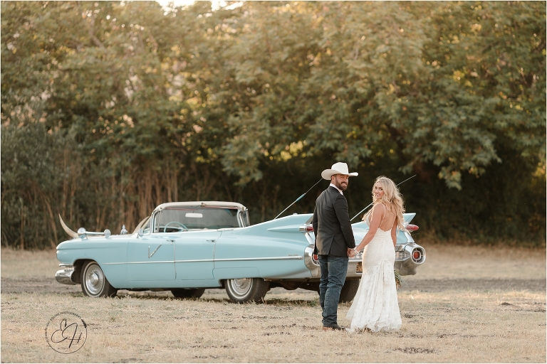 ranch bride and groom by Elizabeth Hay Photography