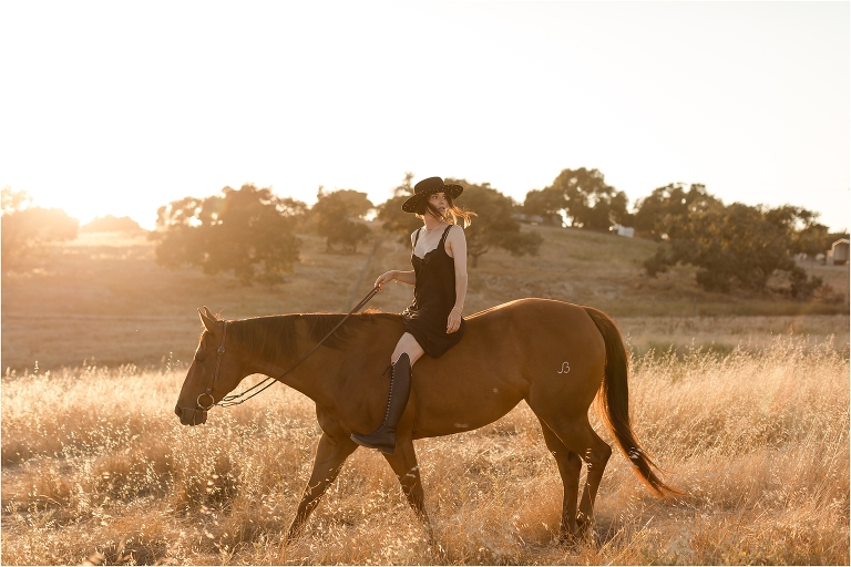 Equestrian photography by California Equine Photographer Elizabeth Hay Photography