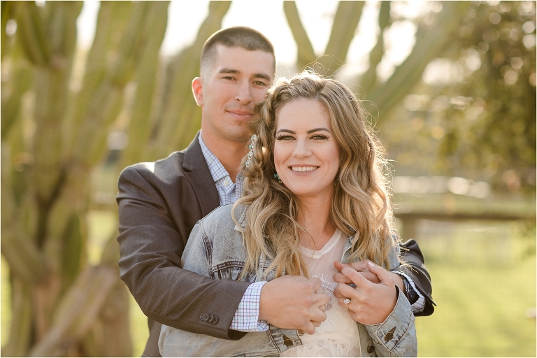 Western Engagement session of Taylor and Aaron by Elizabeth Hay Photography. 