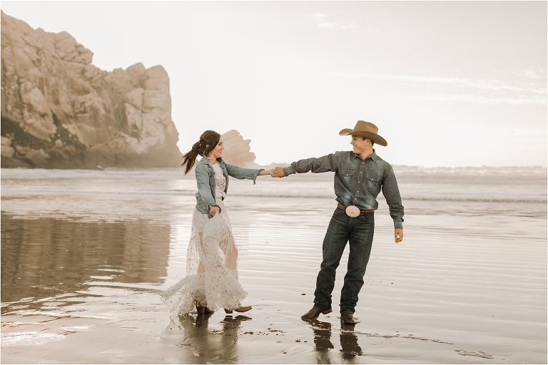 western engagement session at Morro Bay by California Equine Photographer Elizabeth Hay Photography
