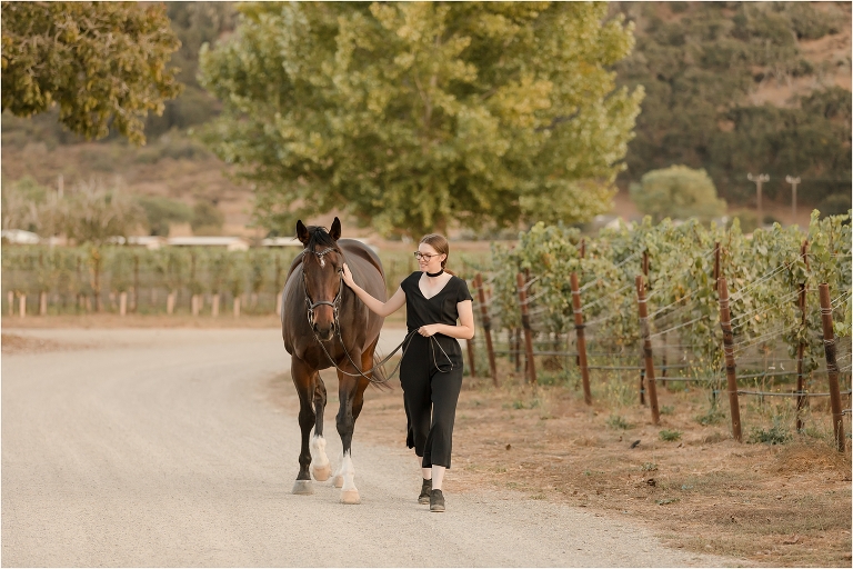 senior graduation photos with a girl and her horse by California Horse Photographer Elizabeth Hay Photography