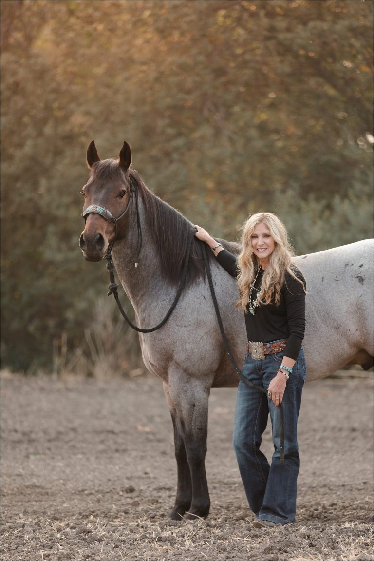 Morro Bay Equine Shoot with Sherrie and roan horse Beretta by California Equine Photography expert Elizabeth Hay Photography.